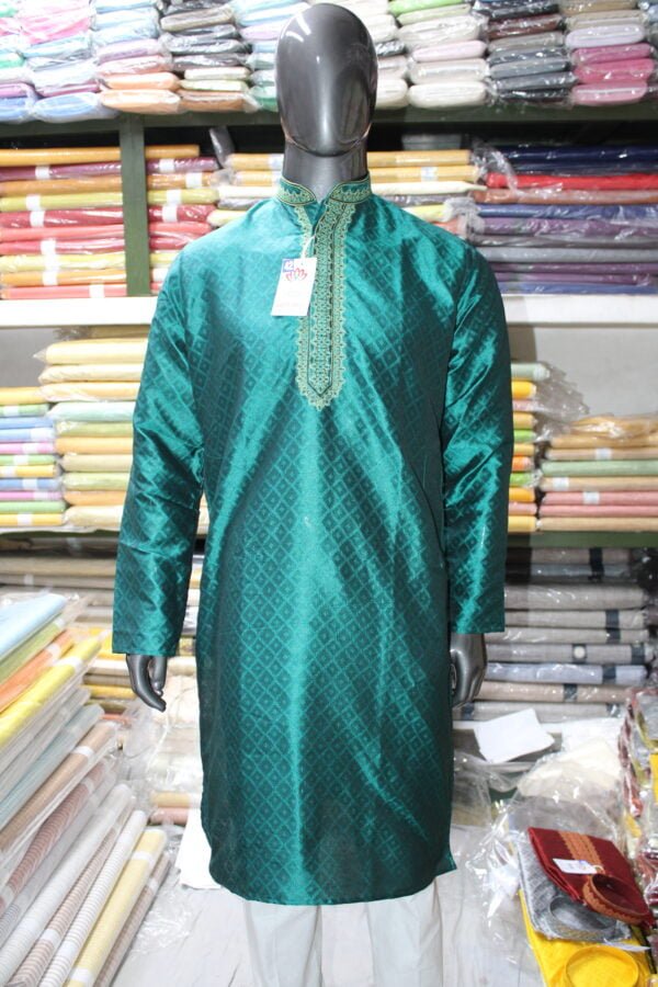 Kanchi Jaquard Ethnic Long Kurta - Image 5