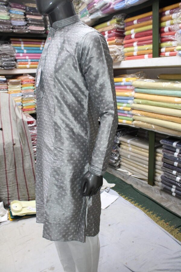 Banarshi Jaquard Ethnic Long  Kurta - Image 4